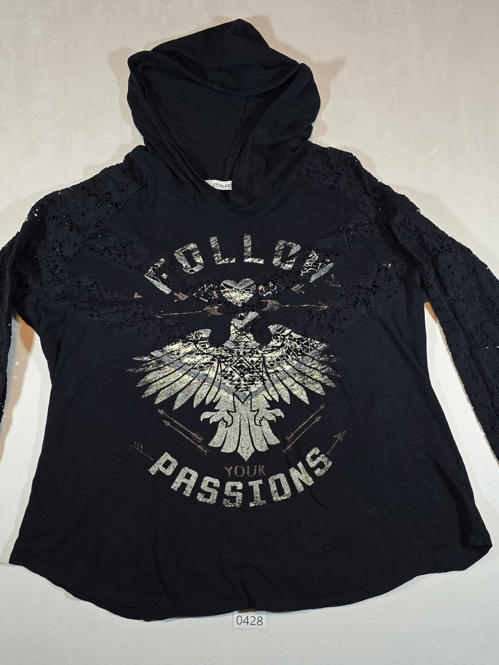 Maurices Black Hooded Lace-Sleeve Graphic Sweatshirt Sz. 2 (2xl)
